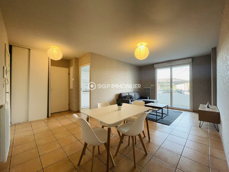 appartement t2 meublé de 47m² à louer à la-salvetat-saint-gi