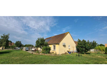 vente maison à fontenay-sur-vègre (72350) : à vendre / 133m² fontenay-sur-vègre