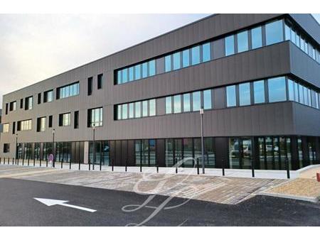 location - bureaux 2311 m2 angers