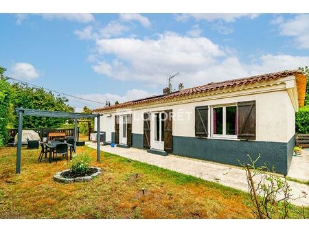 maison pugnac 4 pièce(s) 90 m2