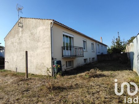 vente maison de village 4 pièces de 90 m² à andilly (17230)