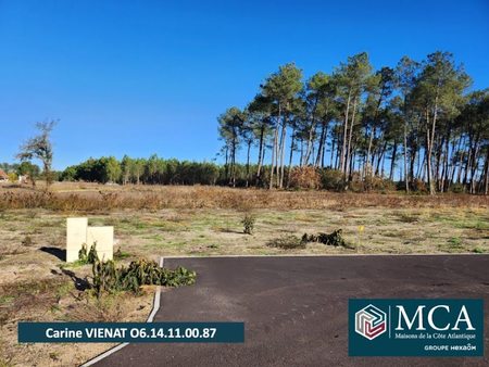 vente terrain 690 m²