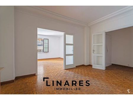 vente locaux professionnels 4 pièces 110 m²