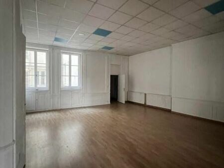 bureaux 230 m²