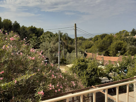 appartement avec 5 pièces à louer