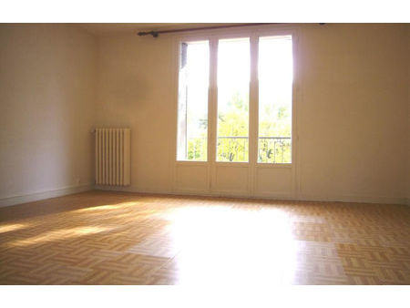 location appartement 3 pièces 53 m² gières (38610)