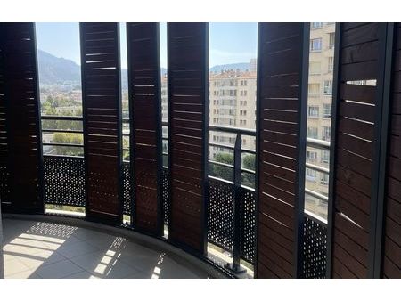 location appartement 4 pièces 107 m² marseille 8 (13008)