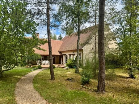 maison de charme en lisière de forêt  dans un cadre calme et privilégié