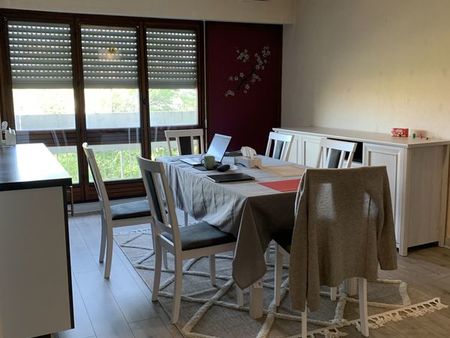 location t4 appartment dans une résidence privée