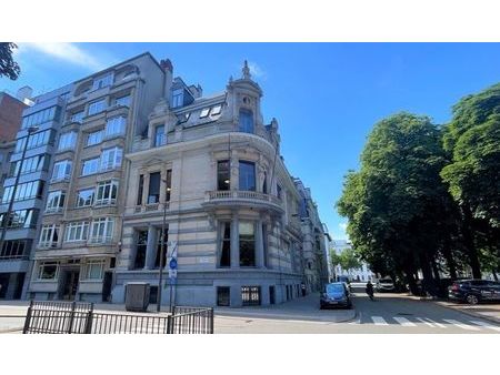 bureaux à louer dans une magnifique maison de maître à anve