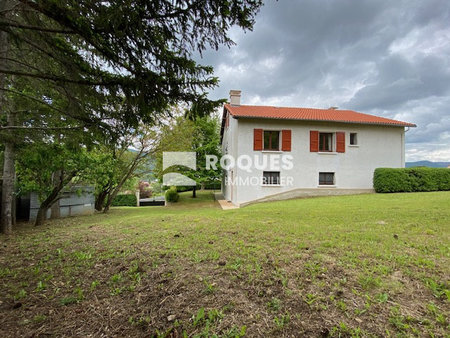 maison t7 avec garage et jardin et maison de vigne