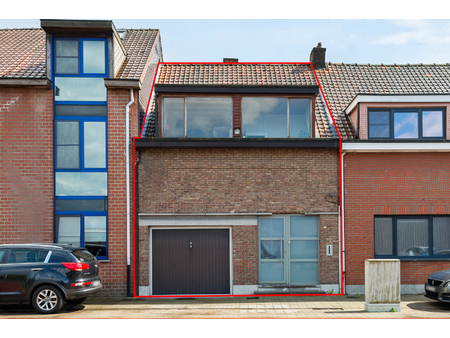 huis te koop in aartselaar met 2 slaapkamers