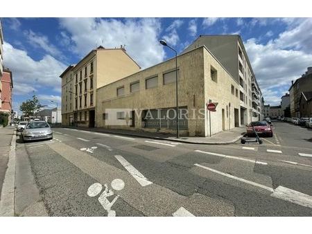 location bureau 461 m² villeurbanne (69100)