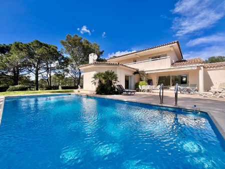 maison 5 pièces - 193m² - st raphael