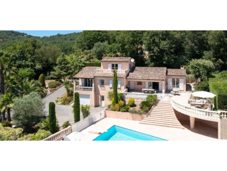 maison avec piscine et terrasse les adrets-de-l'esterel (83)