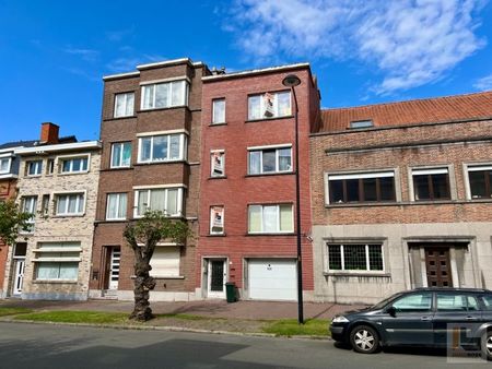 appartementsgebouw met 3 appartementen  garage  bergingen...