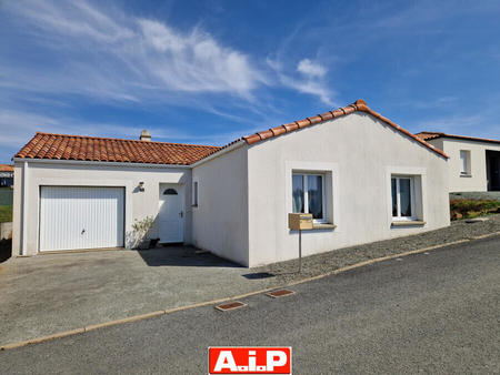 vente maison à pouzauges (85700) : à vendre / 109m² pouzauges