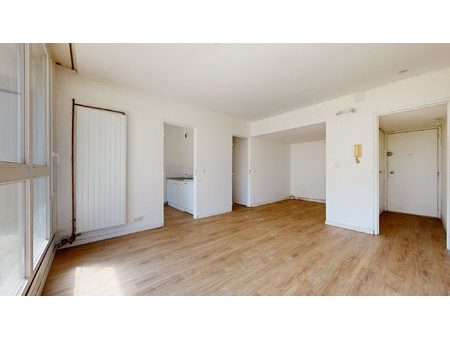 studio de 33m² - rue de la baïsse  villeurbanne