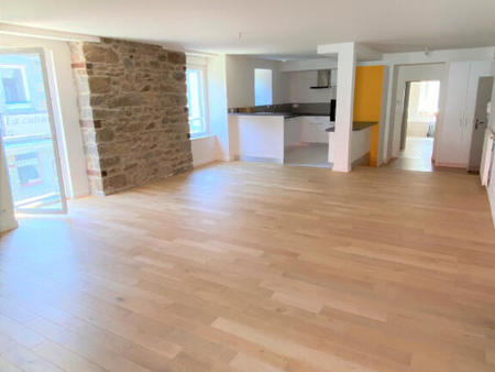 location appartement 3 pièces à saint-brieuc (22000) : à louer 3 pièces / 112m² saint-brie