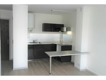 superbe appartement t2 centre ville ascenseur