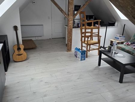 studio loft meublé vieille ville