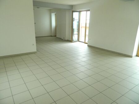 appartement f5 sur saint georges e couzan