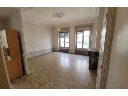 location appartement 3 pièces 70 m² firminy (42700)