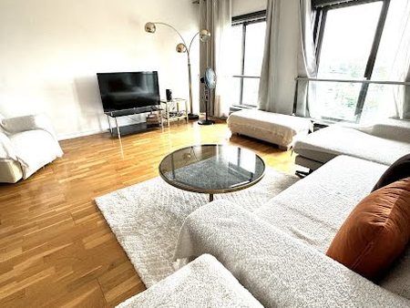 location meublée appartement 4 pièces 120 m²