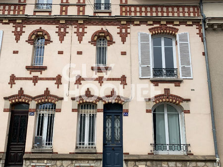 maison de 120 m² avec 3 chambres et un bureau