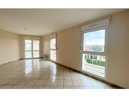 location appartement  59.29 m² t-2 à compiègne  905 €