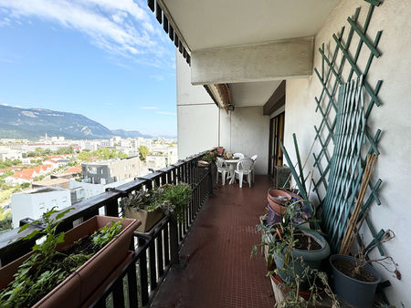 grenoble - appartement t4 transformée en t3 de 103 m²