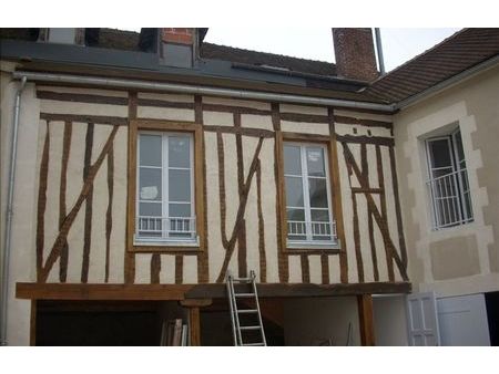 location appartement 1 pièce 17 m² auxerre (89000)