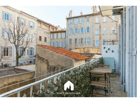 agréable t2-t3 dans le quartier de castellane 13006   au calme  avec balcon plein sud.