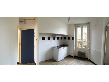 location appartement montaigu  27m² 1 pièce 390€ vendée