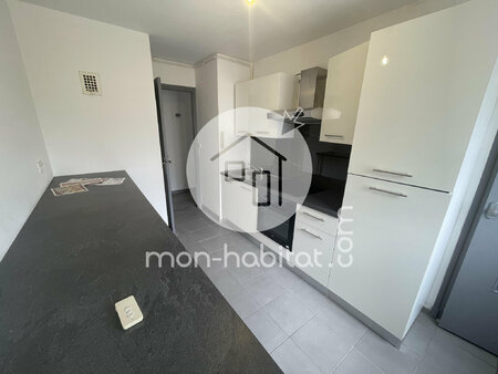 appartement t3 avec balcon proche de centre ville roanne