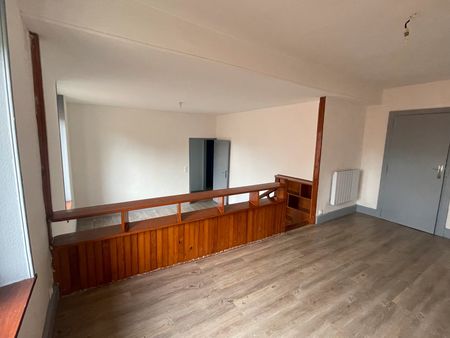 loue bel appartement de 80m2