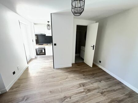 studio 1 pièce 17 m²