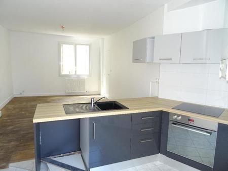 location appartement laval (53000) 3 pièces 49.94m²  535€