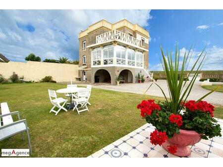 villa d'architecte vue mer et ile de tatihou