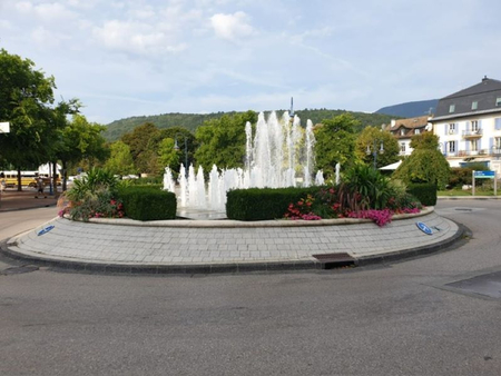 fonds de commerce - centre ville de divonne les bains - divonne les bains