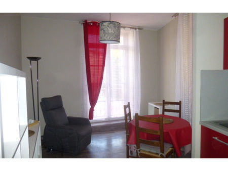 location appartement 2 pièces 32 m² le puy-en-velay (43000)