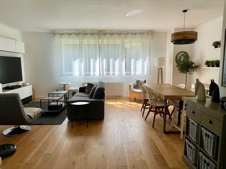 appartement de 5 pièces de 100 m2