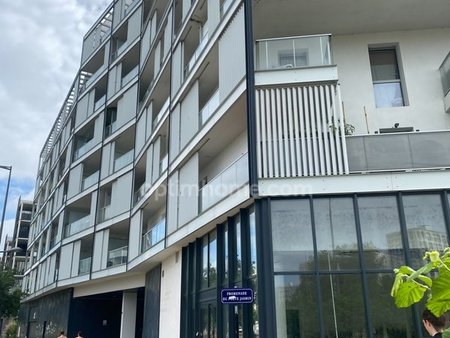 appartement de 3 chambres 81m2 avec terrasse privée