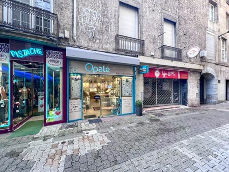 vente local commercial 20m2 grenoble 38000 - 25000 € - surface privée