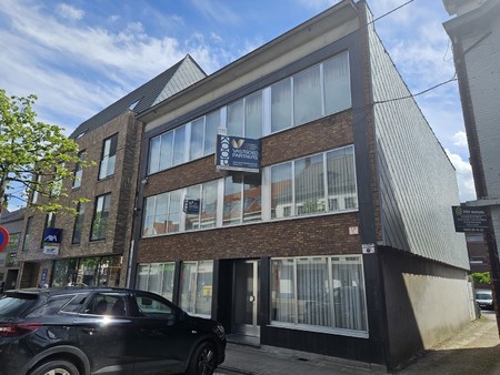 huis te koop in beerse met 11 slaapkamers