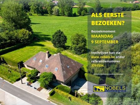 te koop  multifunctionele villawoning met praktijk  weide...