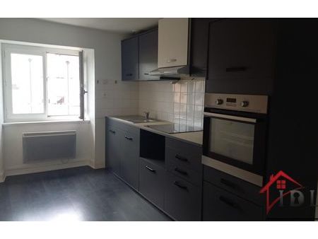 vente appartement 2 pièces 53 m² lons-le-saunier (39000)