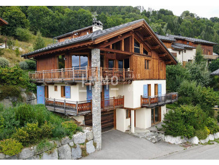 magnifique chalet au coueur de l'espace skiable du paradiski