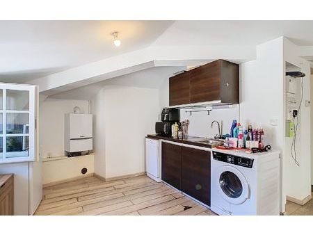 location appartement  50.35 m² t-2 à aurillac  419 €