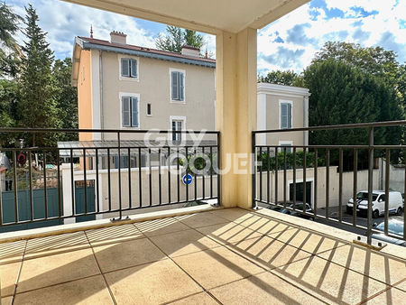 appartement deux chambres- terrasse